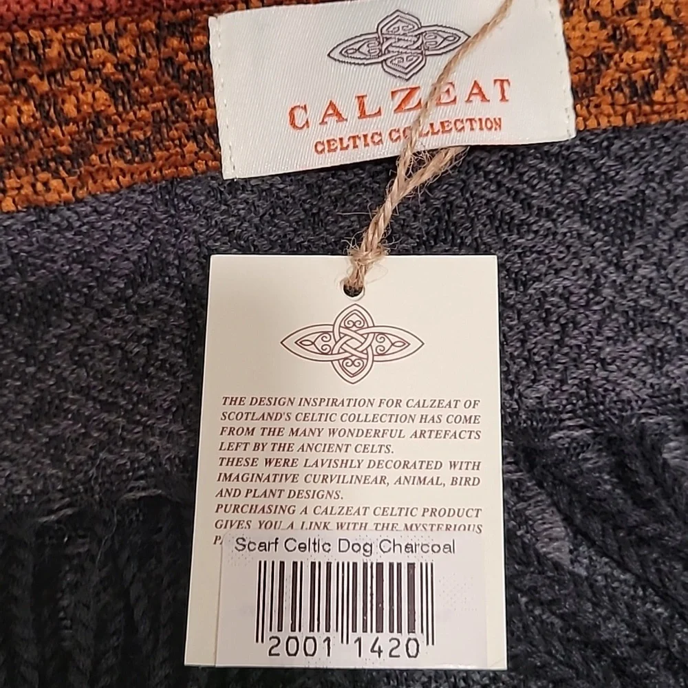Vintage Celtic Scarf Calzeat of Scotland New Old Stock